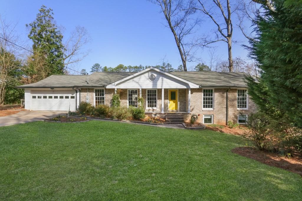 5 bedroom, 4 bathroom, 3,558 sq ft single family residence sold at 2788 Hawaii Court, Decatur, GA 30033