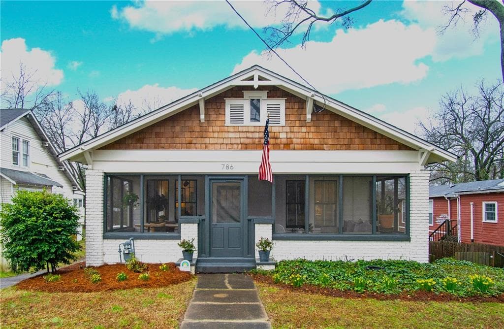3 bedroom, 1 bathroom, 1,148 sq ft single family residence sold at 786 Holmes Street, Atlanta, GA 30318