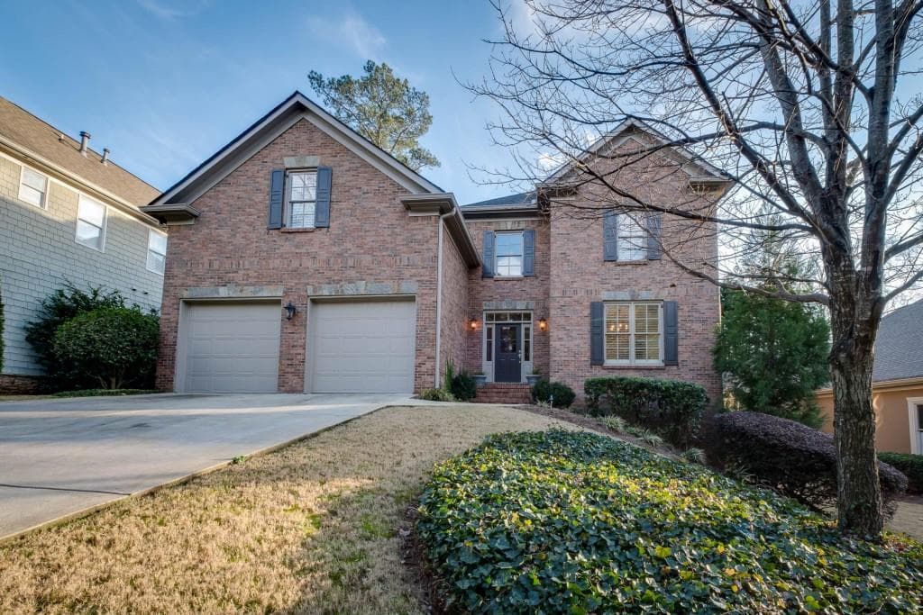 5 bedroom, 4 bathroom, 3,711 sq ft single family residence sold at 1229 Brooke Greene, Brookhaven, GA 30319