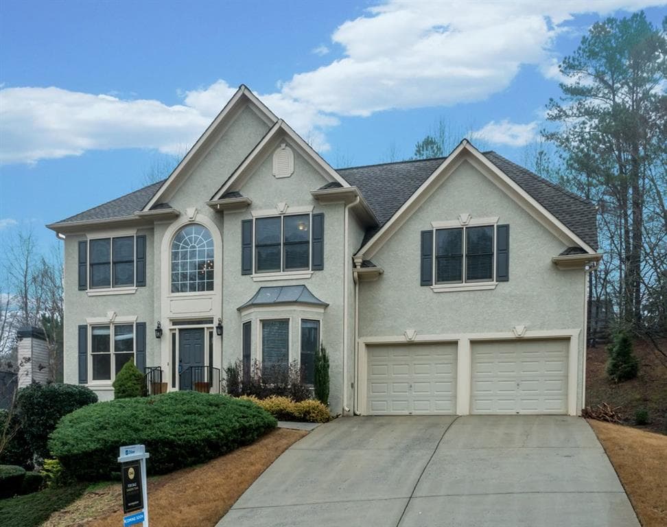 4 bedroom, 4 bathroom, 2,638 sq ft single family residence sold at 807 Hillcrest Lane, Woodstock, GA 30189