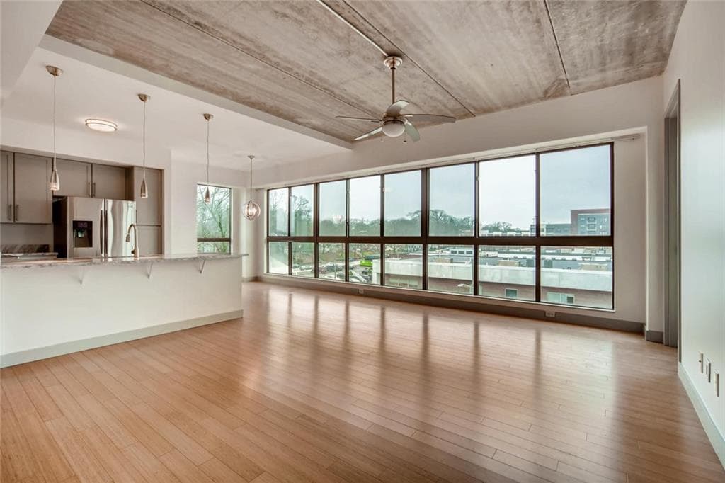 563 Memorial Drive 402, Atlanta, GA 30312 — most recent listing photo