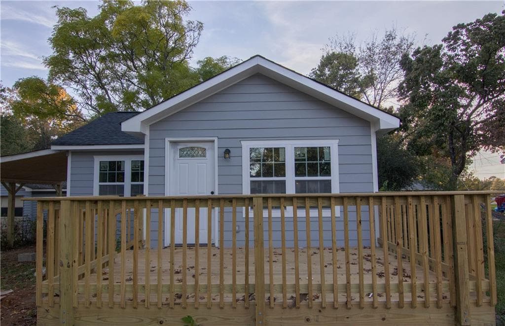 2 bedroom, 1 bathroom single family residence sold at 117 Victor Street, Calhoun, GA 30701