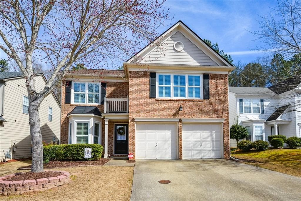 3 bedroom, 3 bathroom, 1,752 sq ft single family residence sold at 647 Dahoma Trail, Woodstock, GA 30188