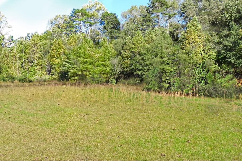 single family residence sold at 2367 Old Lost Mountain Road, Powder Springs, GA 30127