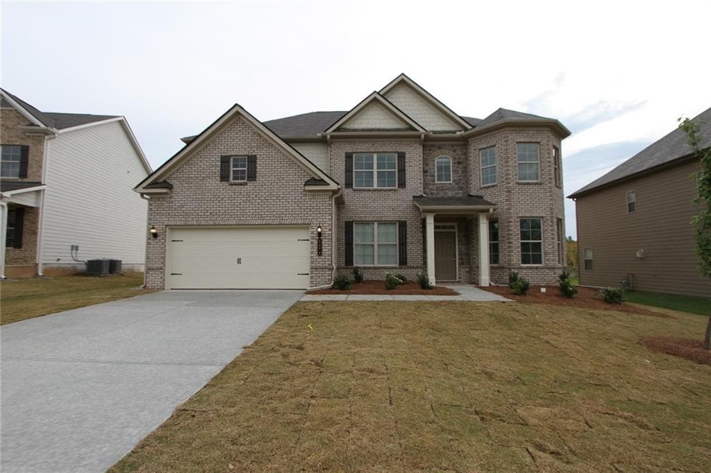 5470 Mirror Lake Dr, Cumming, GA 30028 — most recent listing photo