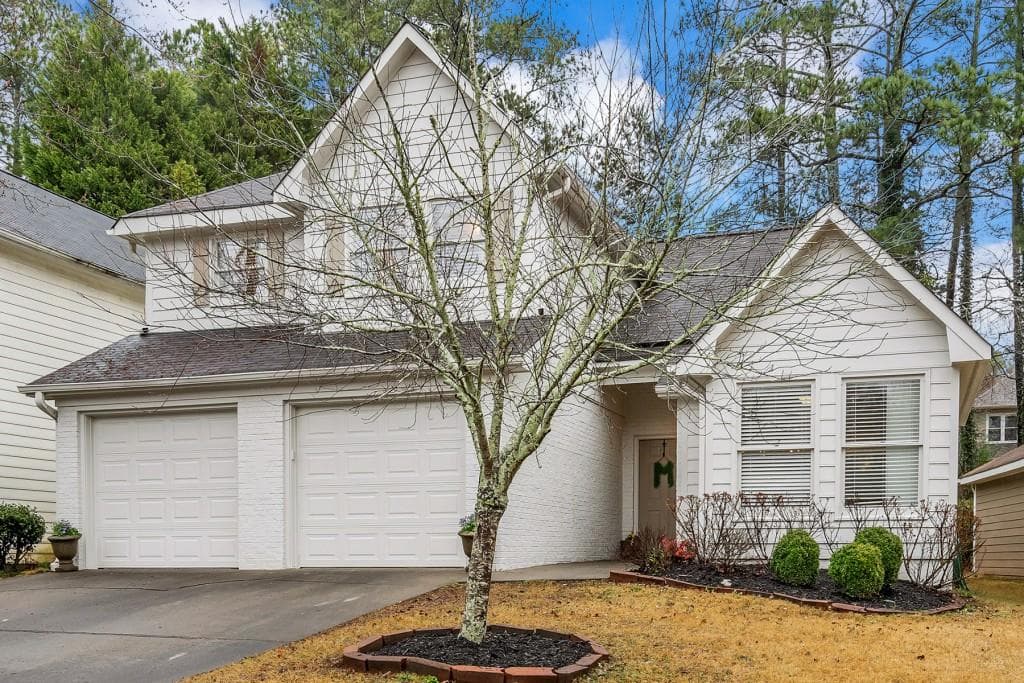 3 bedroom, 3 bathroom, 2,141 sq ft single family residence sold at 5537 Bridge Pointe Drive, Alpharetta, GA 30005