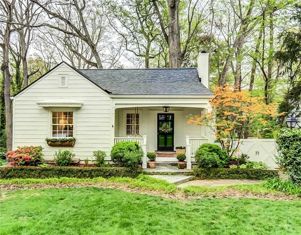 3 bedroom, 2 bathroom, 1,774 sq ft single family residence sold at 2067 Cottage Lane, Atlanta, GA 30318