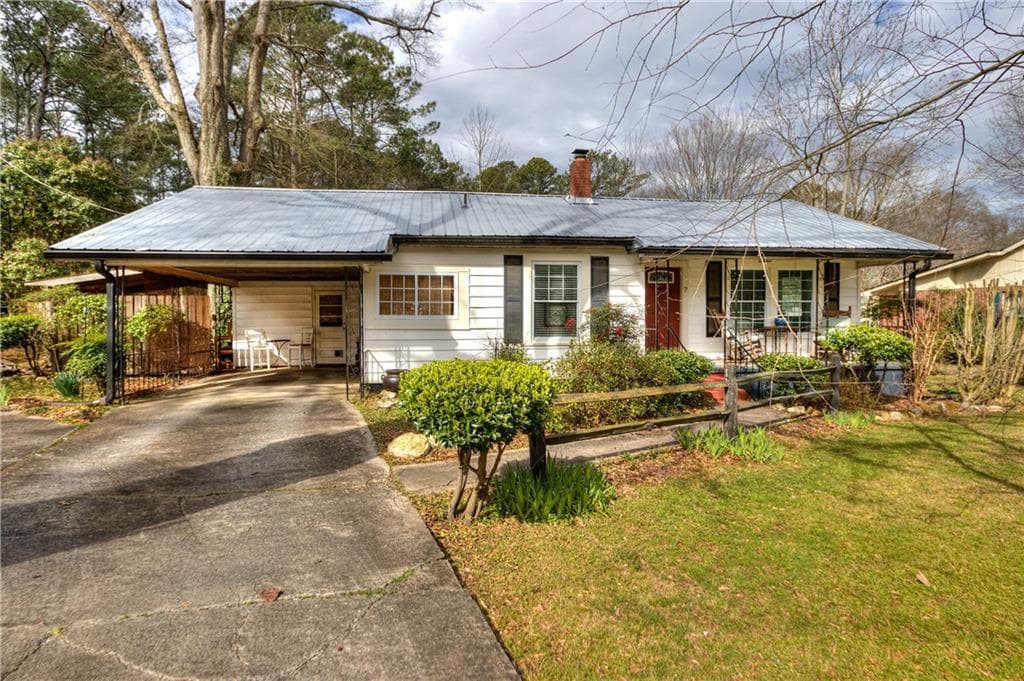 2 bedroom, 1 bathroom single family residence sold at 7 Pine Street, Cartersville, GA 30120