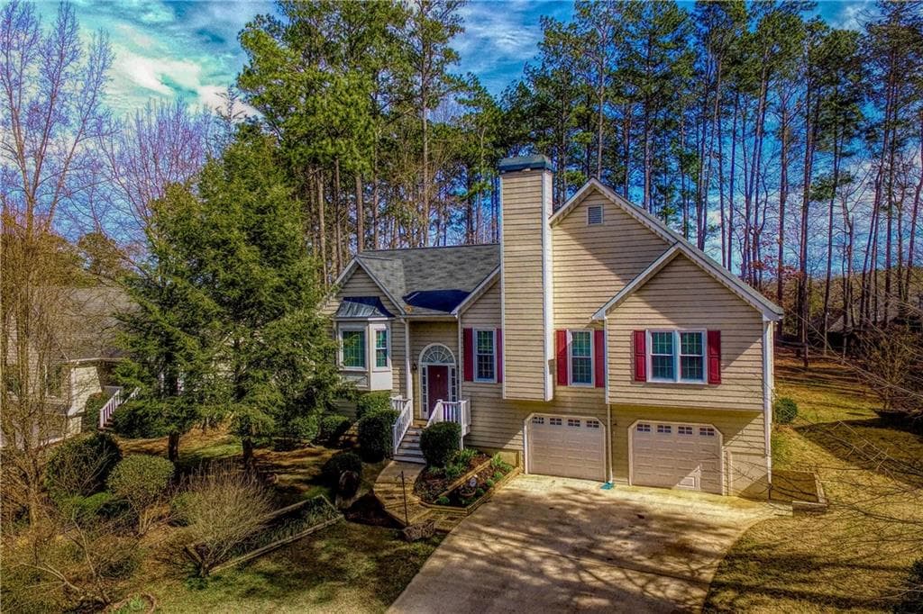 4 bedroom, 3 bathroom, 2,033 sq ft single family residence sold at 531 Brooksdale Drive, Woodstock, GA 30189