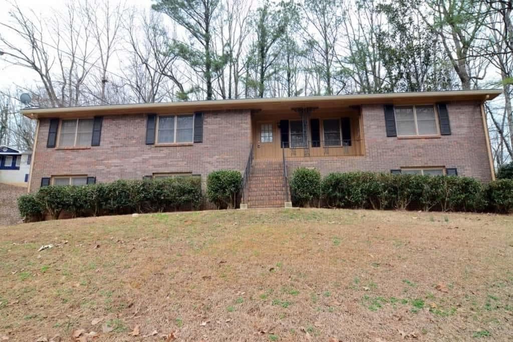 3 bedroom, 3 bathroom, 1,797 sq ft single family residence sold at 3839 Mark Lane, Douglasville, GA 30135