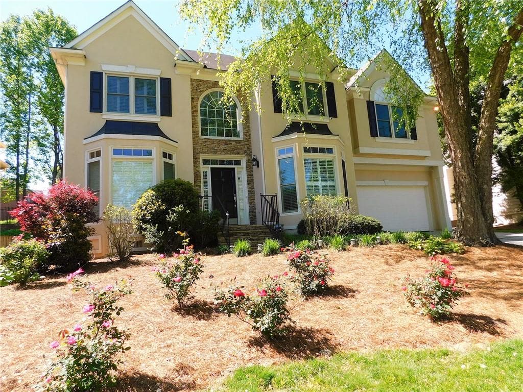 4 bedroom, 3 bathroom, 2,792 sq ft single family residence sold at 1904 Tristan Drive, Smyrna, GA 30080