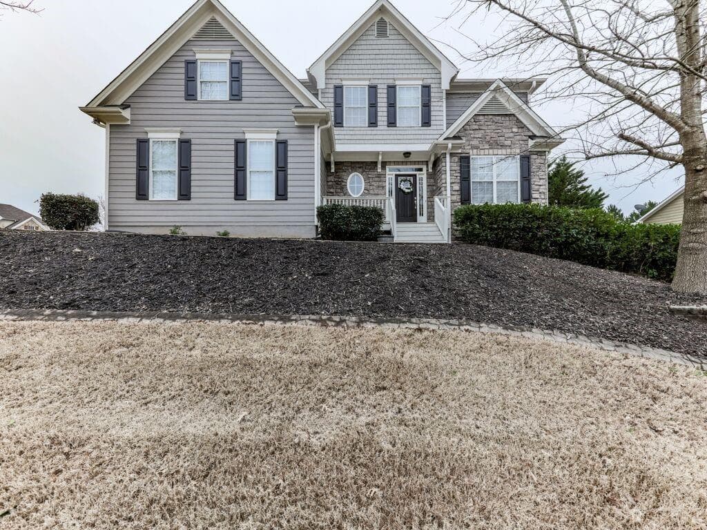 4 bedroom, 3 bathroom, 2,816 sq ft single family residence sold at 200 Birch Hill Court, Canton, GA 30115