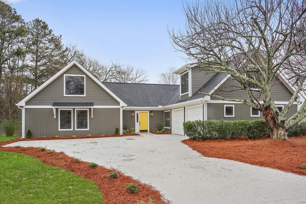 1555 OAKFIELD Lane, Roswell, GA 30075 — most recent listing photo