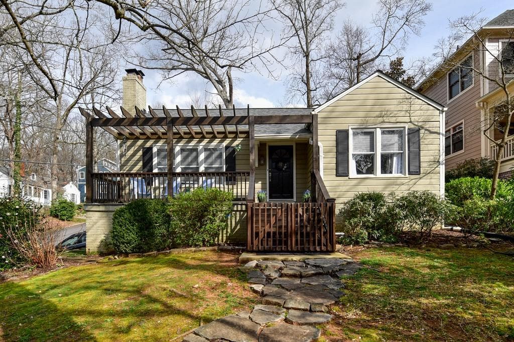 3 bedroom, 2 bathroom, 1,333 sq ft single family residence sold at 481 Harold Avenue, Atlanta, GA 30307