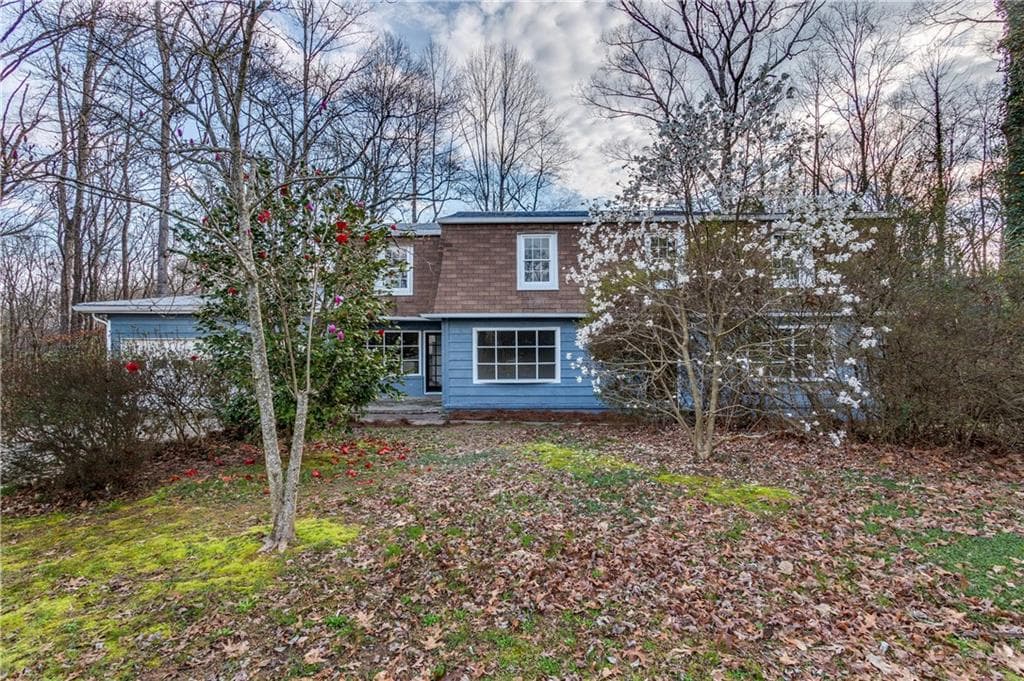 5 bedroom, 3 bathroom, 2,994 sq ft single family residence sold at 4370 Hadaway Road, Kennesaw, GA 30152