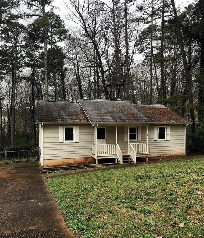 3 bedroom, 2 bathroom, 1,132 sq ft single family residence sold at 1458 Fairview Trail, Lawrenceville, GA 30043