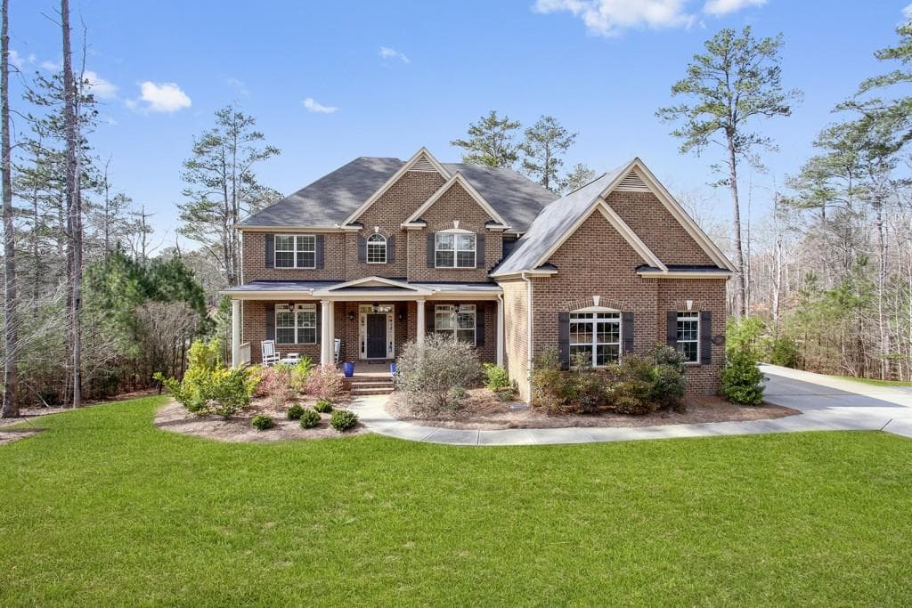5 bedroom, 6 bathroom, 6,883 sq ft single family residence sold at 116 Rose Mill Street, Milton, GA 30004