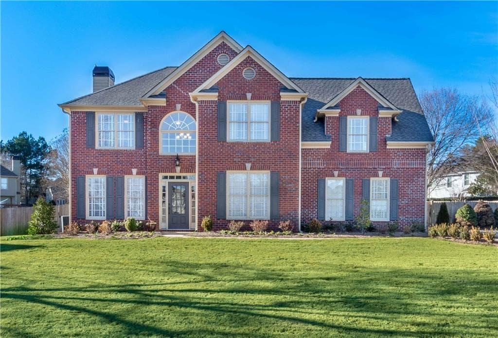 4 bedroom, 3 bathroom, 2,500 sq ft single family residence sold at 2850 Gentry Walk Court, Cumming, GA 30041