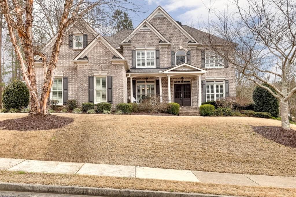 6 bedroom, 5 bathroom, 4,940 sq ft single family residence sold at 306 Birch Laurel, Woodstock, GA 30188