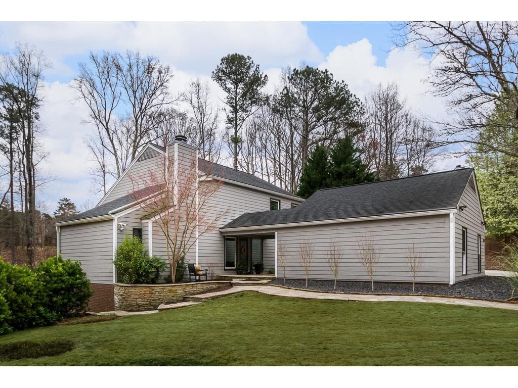 5 bedroom, 4 bathroom, 3,200 sq ft single family residence sold at 9065 Barnwell Road, Johns Creek, GA 30022