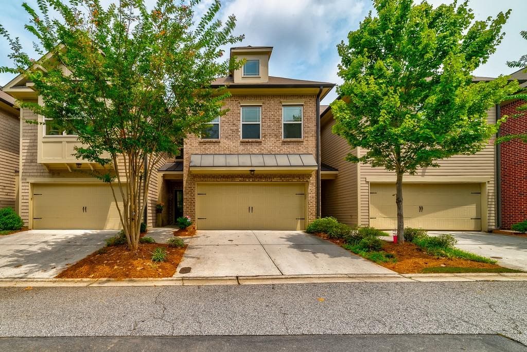 2251 W Village Lane, Smyrna, GA 30080 — most recent listing photo