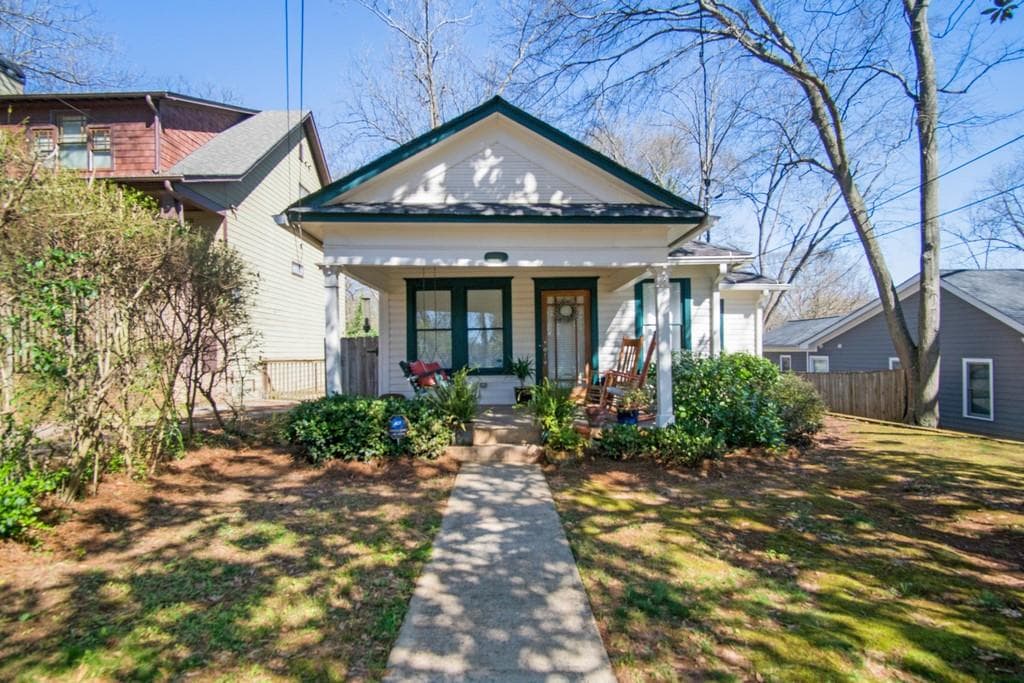 2 bedroom, 1 bathroom, 1,162 sq ft single family residence sold at 1230 Colmer Avenue, Atlanta, GA 30317