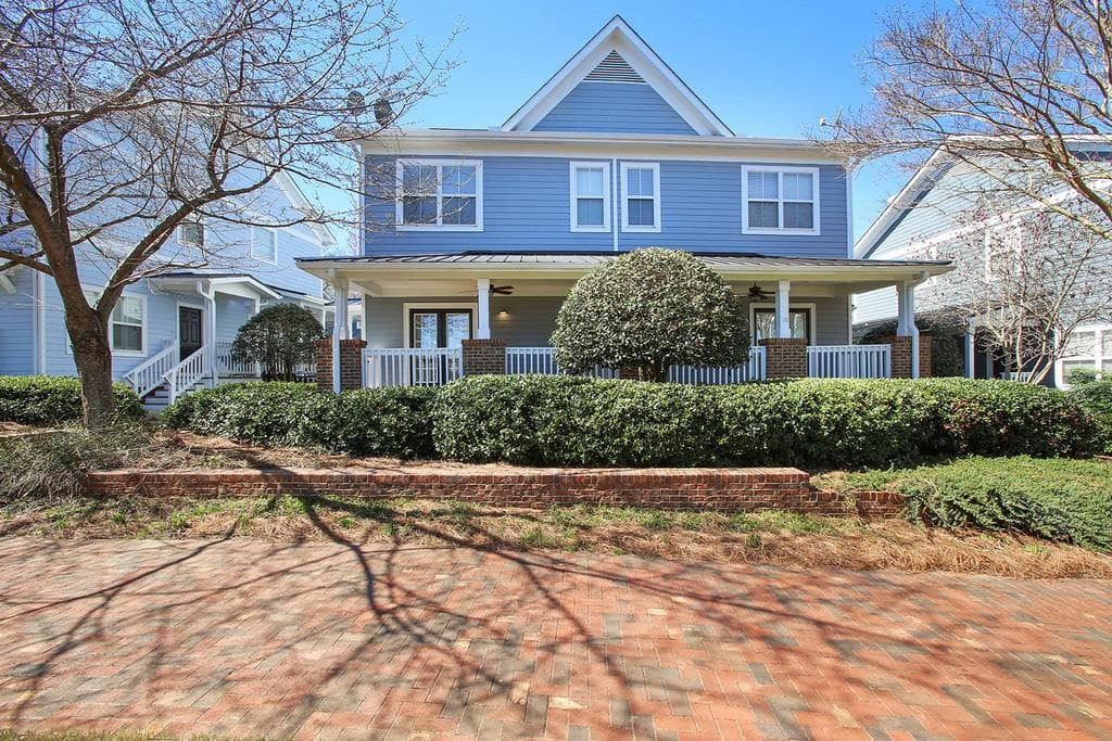 3 bedroom, 4 bathroom, 1,798 sq ft condominium sold at 266 Carlyle Park Drive, Atlanta, GA 30307
