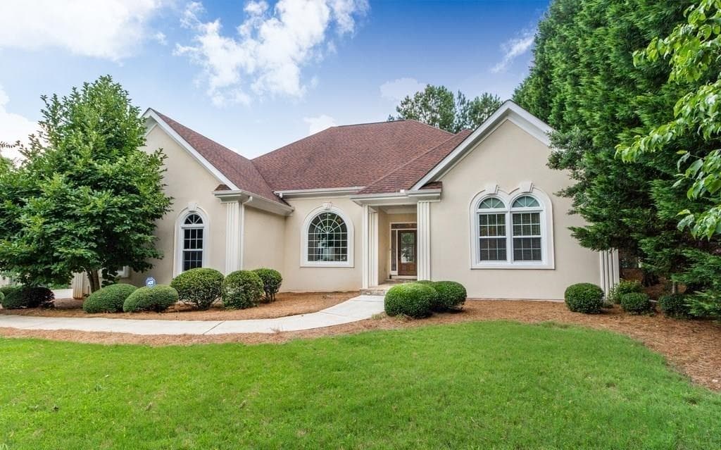 3 bedroom, 4 bathroom, 2,891 sq ft single family residence sold at 100 Dixter Close, Johns Creek, GA 30022