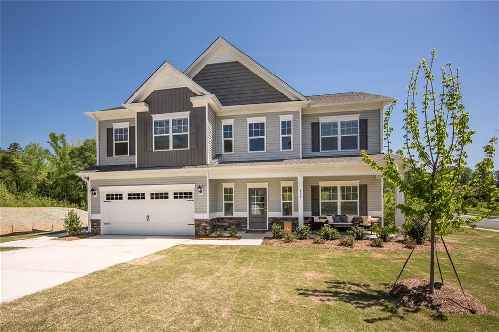 3 bedroom, 3 bathroom, 2,430 sq ft single family residence sold at 7845 Gracen Drive, Gainesville, GA 30506