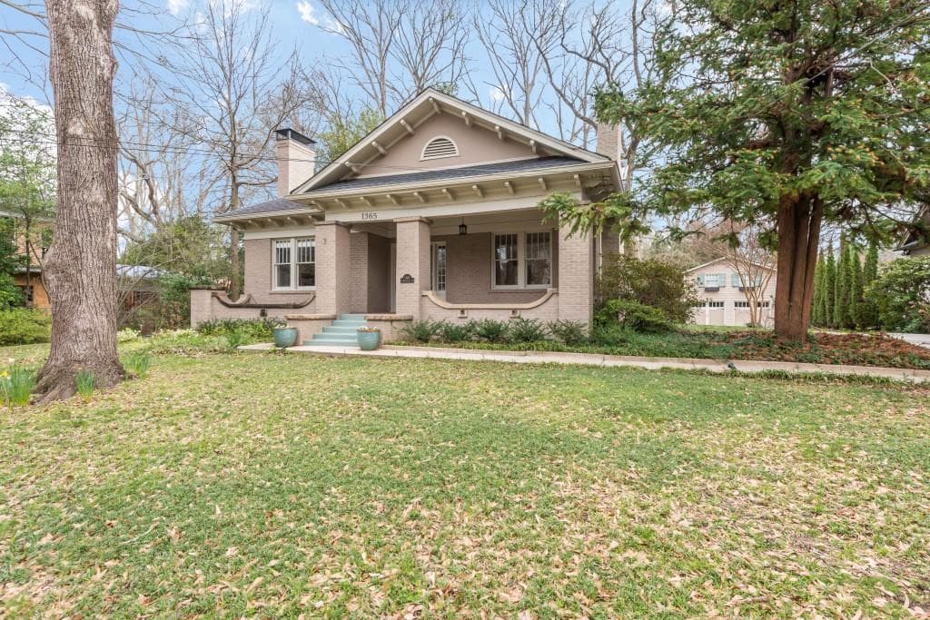 3 bedroom, 2 bathroom, 2,046 sq ft single family residence sold at 1365 N Morningside Drive, Atlanta, GA 30306