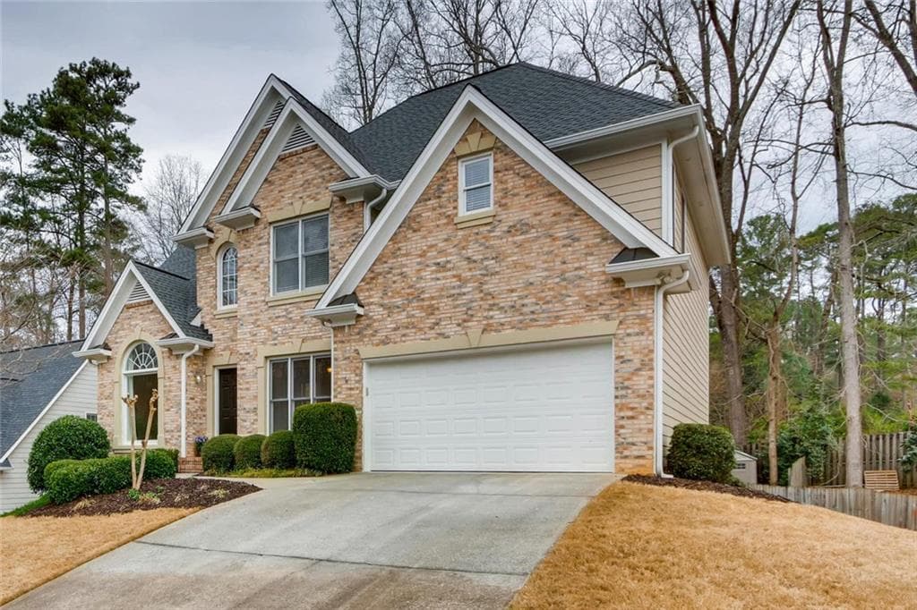 5 bedroom, 4 bathroom, 2,365 sq ft single family residence sold at 5015 Ashurst Drive, Roswell, GA 30075