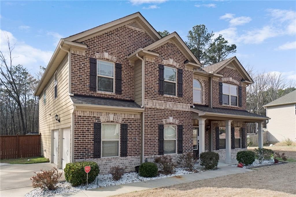 1490 English Manor Circle, Stone Mountain, GA 30087 — most recent listing photo