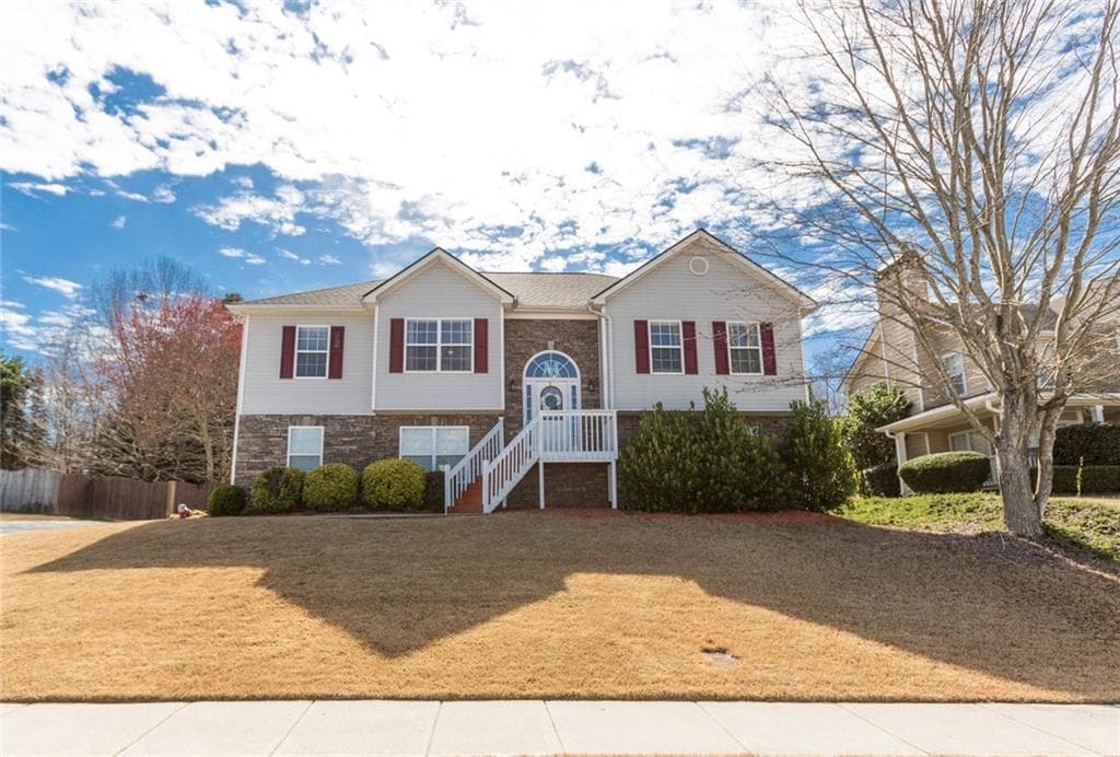 5 bedroom, 3 bathroom, 2,863 sq ft single family residence sold at 3865 Morgan Box Court, Buford, GA 30519