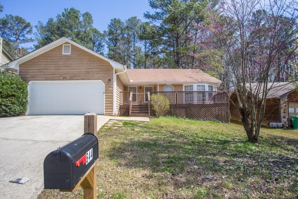 644 Pepperwood Lane, Stone Mountain, GA 30087 — most recent listing photo