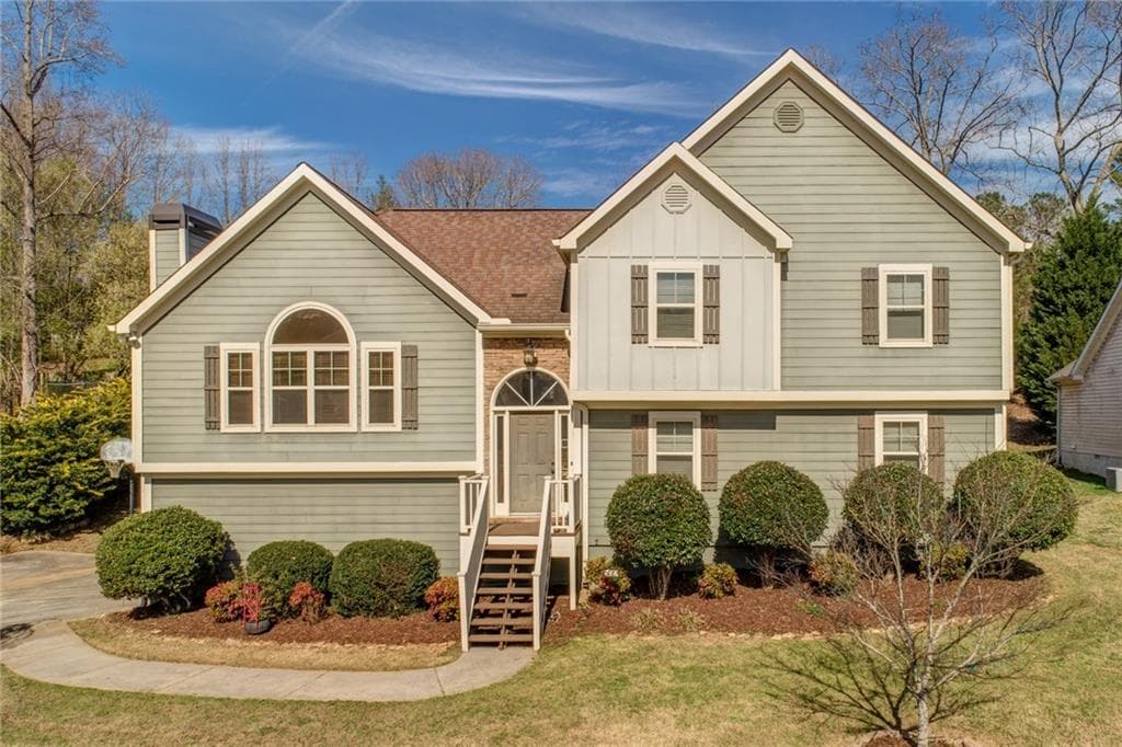 4 bedroom, 3 bathroom, 2,334 sq ft single family residence sold at 532 Matthew Drive, Canton, GA 30115