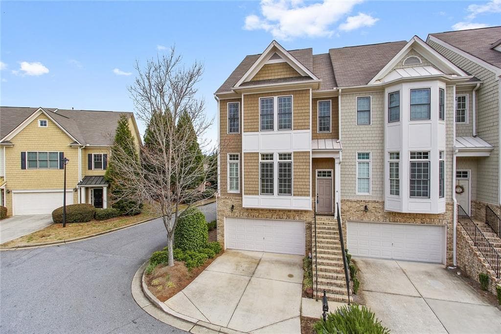 3 bedroom, 4 bathroom, 2,572 sq ft townhouse sold at 1001 Constitution Way, Cumming, GA 30040