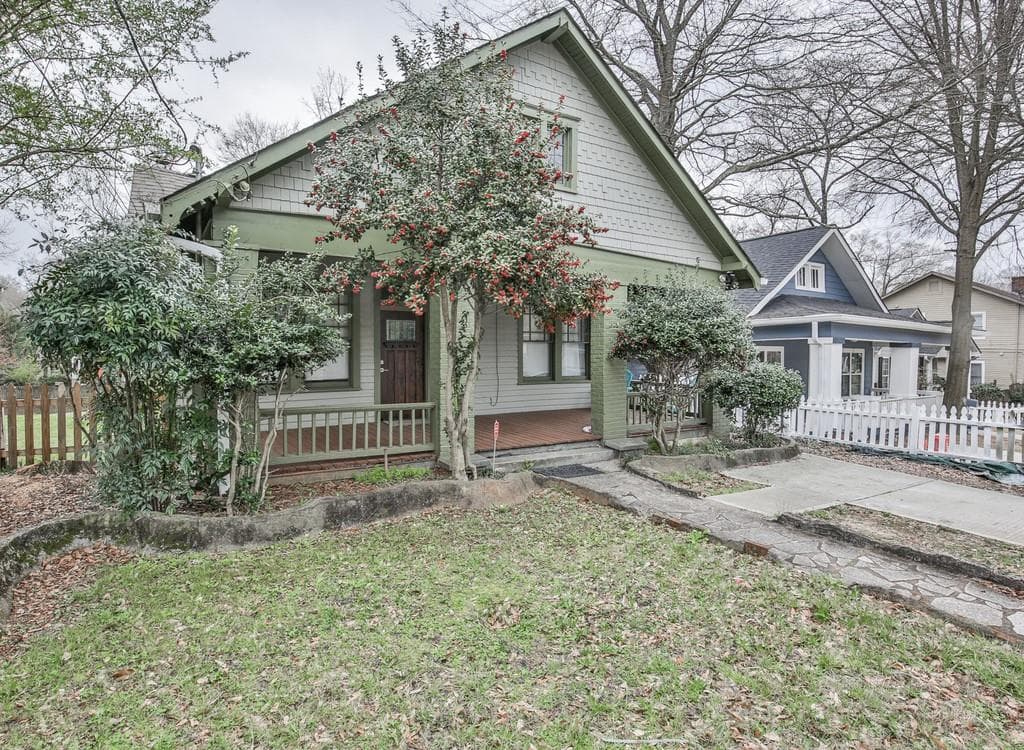 3 bedroom, 2 bathroom, 1,843 sq ft single family residence sold at 836 Dill Avenue, Atlanta, GA 30310