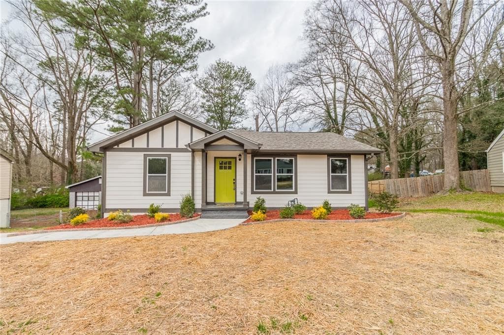 4 bedroom, 3 bathroom, 2,600 sq ft single family residence sold at 938 Beecher Court, Atlanta, GA 30311