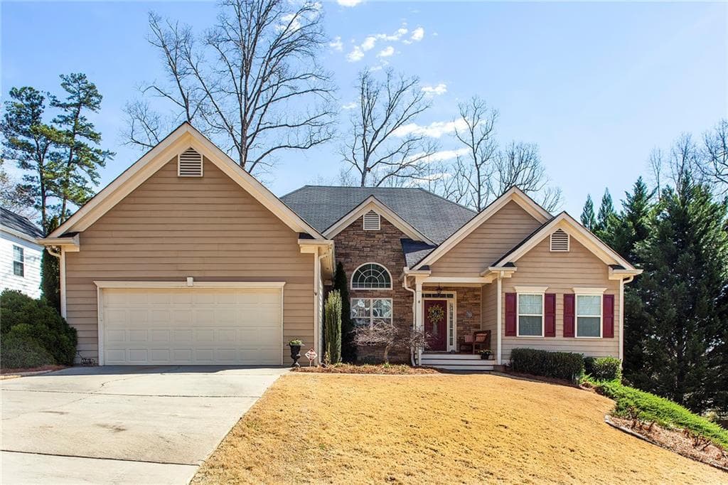 3 bedroom, 2 bathroom, 1,904 sq ft single family residence sold at 132 Clifford Court, Canton, GA 30115