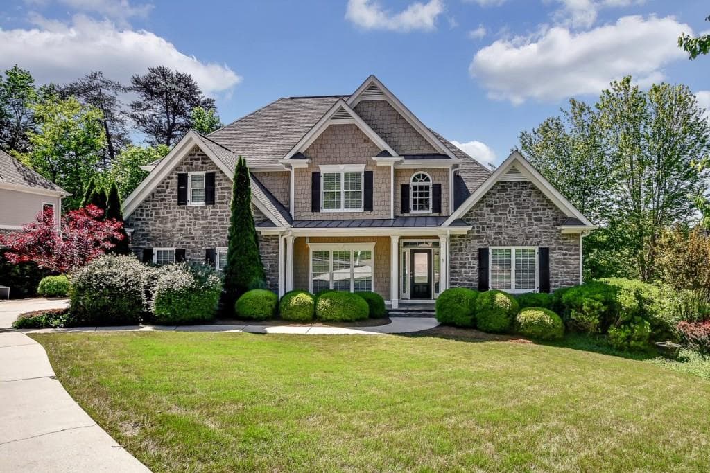 4 bedroom, 4 bathroom, 3,481 sq ft single family residence sold at 3512 Lake Ridge Drive, Gainesville, GA 30506