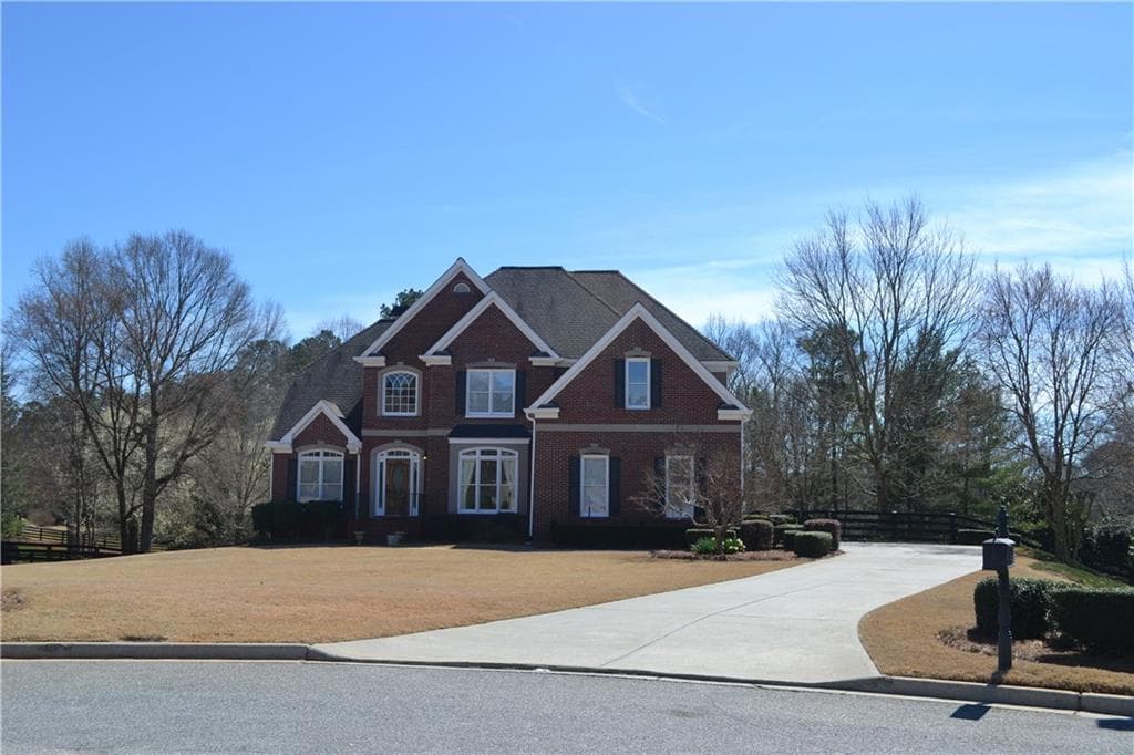 6 bedroom, 4 bathroom, 2,930 sq ft single family residence sold at 230 Shandwick Place, Milton, GA 30004