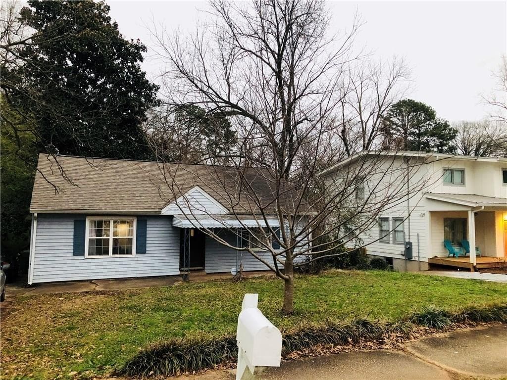 3 bedroom, 2 bathroom, 1,350 sq ft single family residence sold at 468 Maynard Terrace, Atlanta, GA 30316