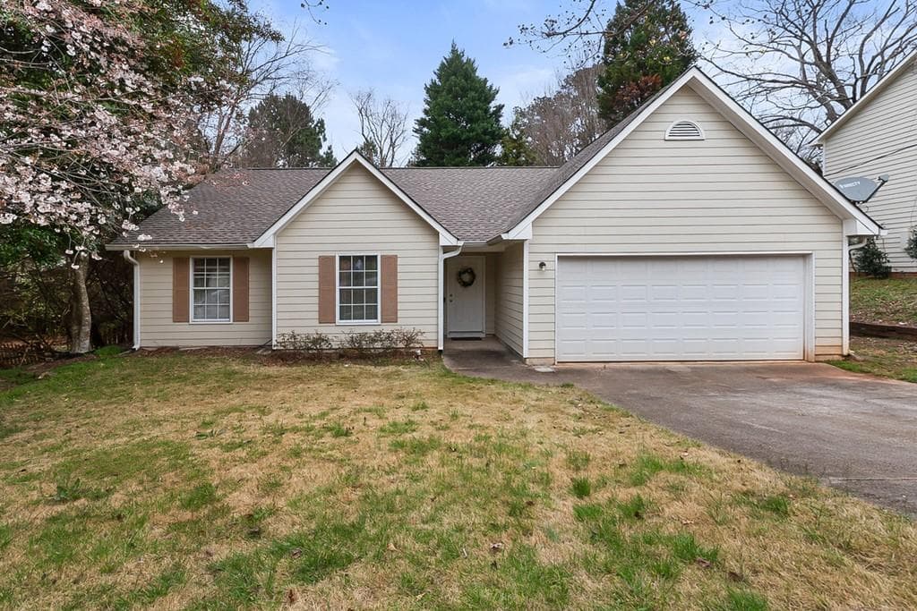 3 bedroom, 2 bathroom, 1,563 sq ft single family residence sold at 1635 McKendree Lake Drive, Lawrenceville, GA 30043