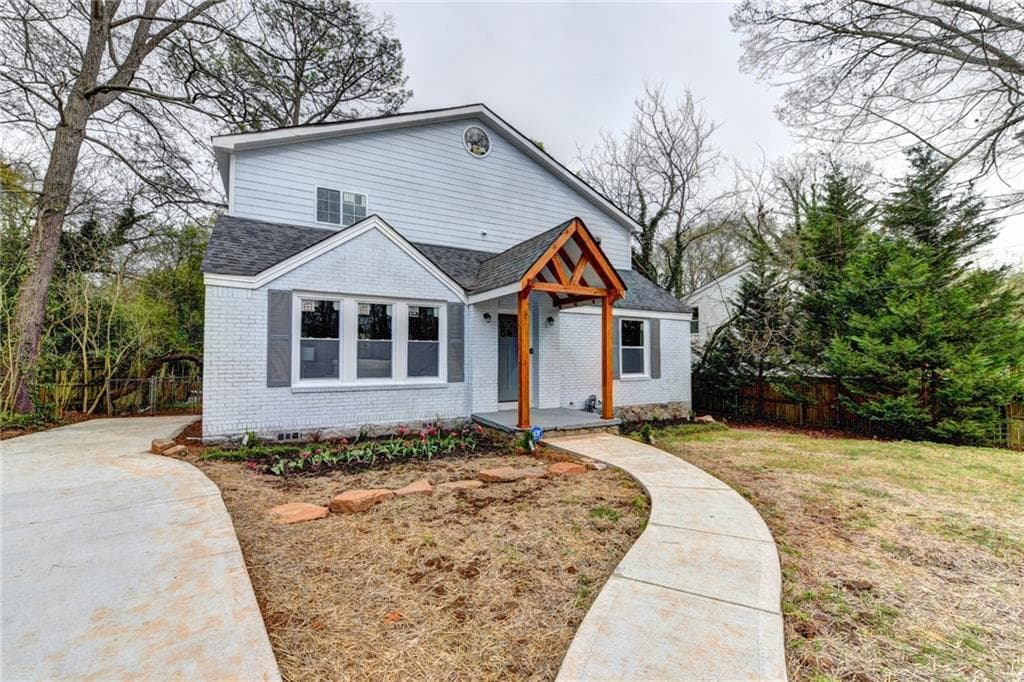 2032 Castlegate Terrace, Decatur, GA 30032 — most recent listing photo