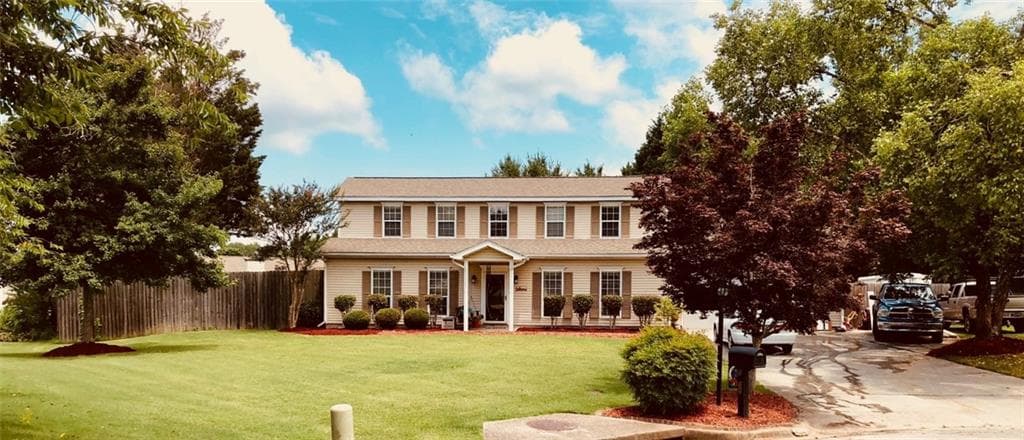 4 bedroom, 3 bathroom, 2,674 sq ft single family residence sold at 3232 Ivy Lake Court, Buford, GA 30519