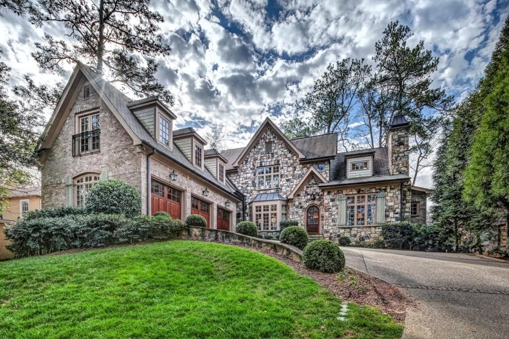 5 bedroom, 8 bathroom, 6,801 sq ft single family residence sold at 355 Pine Tree Drive, Atlanta, GA 30305