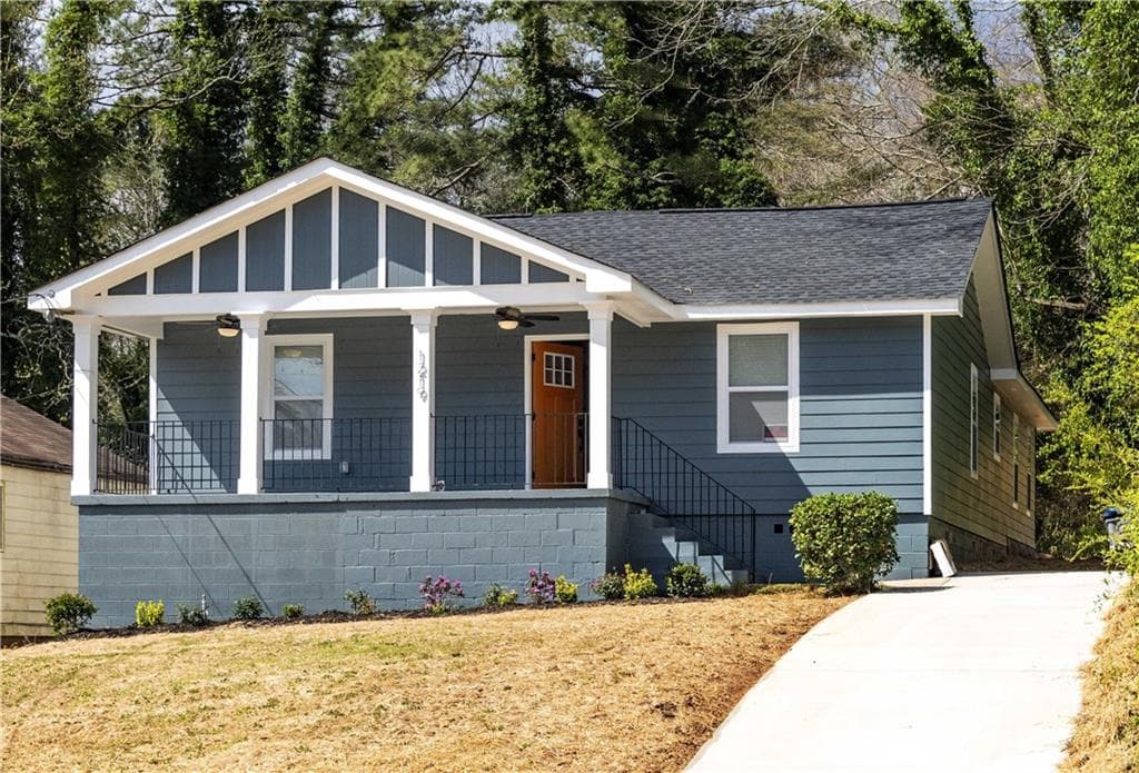 4 bedroom, 2 bathroom, 1,800 sq ft single family residence sold at 1219 Lockwood Drive, Atlanta, GA 30311