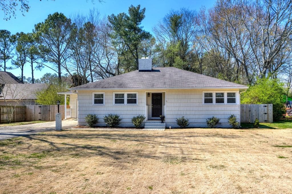 137 Luckie Street, Cartersville, GA 30120 — most recent listing photo