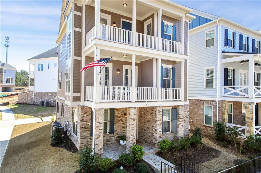 4 bedroom, 4 bathroom, 2,675 sq ft single family residence sold at 4112 Stourbridge Common Circle, Milton, GA 30004