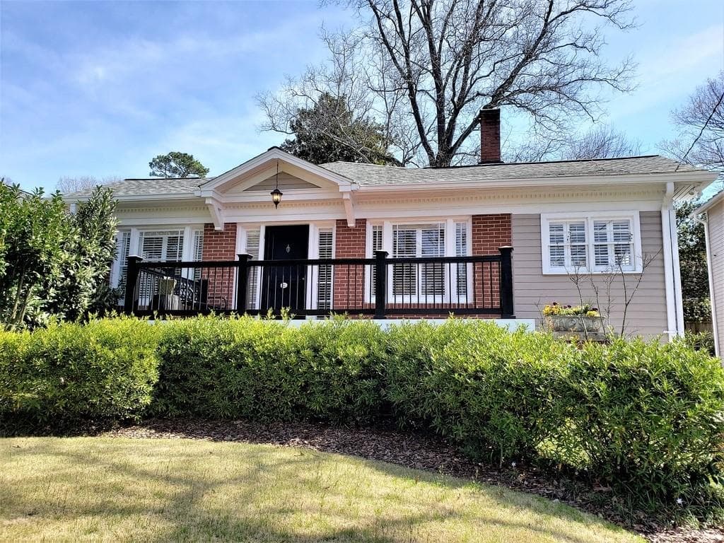 3 bedroom, 1 bathroom, 1,205 sq ft single family residence sold at 127 Superior Avenue, Decatur, GA 30030